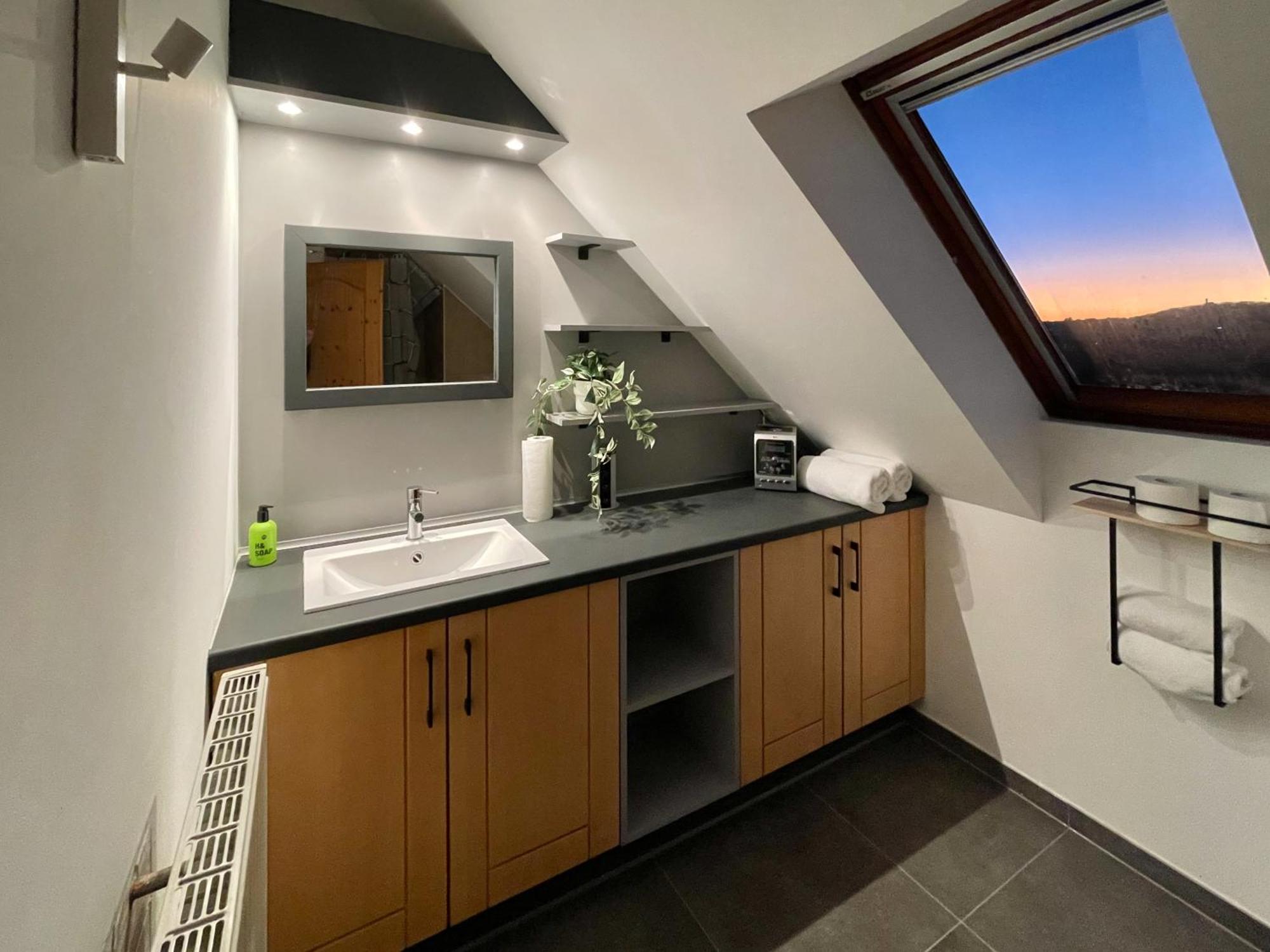 Lofty Luna, Dein Feinzeit Apartment Bamberg Bagian luar foto